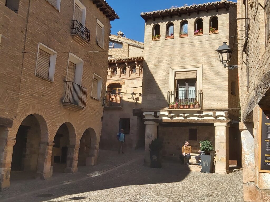 VIAJE A ALQUEZAR Y FONZ – Fotografías Foto 3